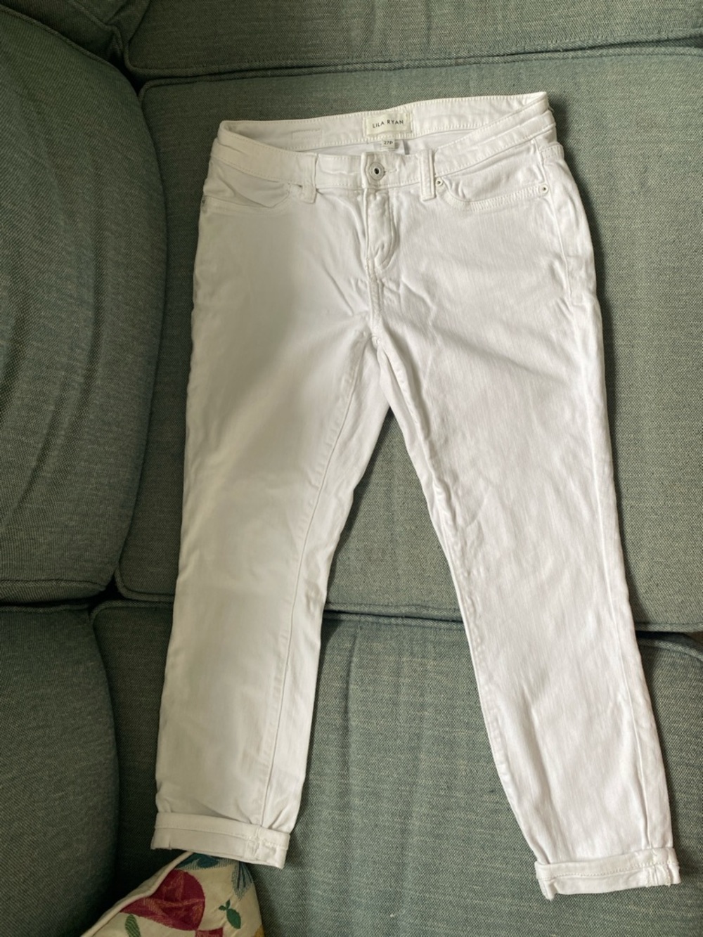 LILA RYAN Women’s White Skinny Jeans